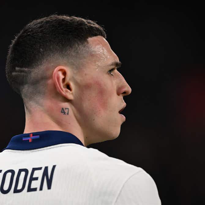 Preview image for Is Phil Foden too shy? Carragher and Neville clash over England and Man City star
