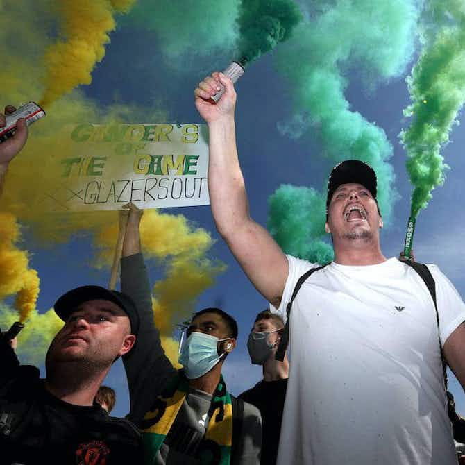 Preview image for Video: FC United of Manchester and The 1958 hold joint protest against Man United ownership