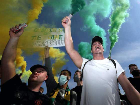 Article image:Video: FC United of Manchester and The 1958 hold joint protest against Man United ownership
